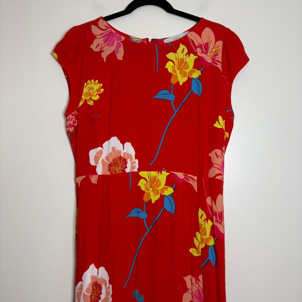 LOFT Red Floral Cap Sleeve Midi Dress Side Slit Size 8 NWT - Picture 2 of 7